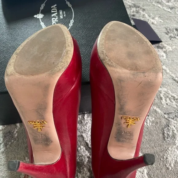 Red Prada platform ankle strap heel size 37.5 - Picture 8 of 8